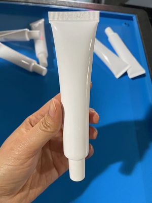 تجهیزات بسته بندی پرکن و سیلینگ لوله شیر عسلی