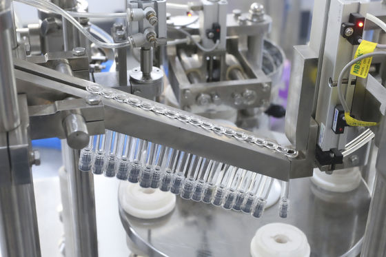 دستگاه پر کردن آب سرنج از پیش پر شده اتوماتیک Luer Lock Capping Machine Glass Syringe Gel Filling & Plugging Machine