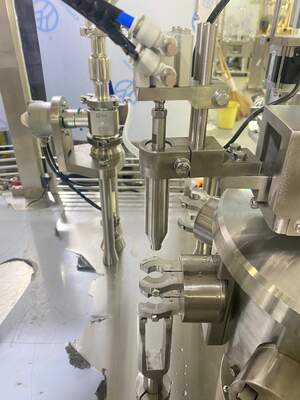 دستگاه پر کردن سرنج داروی دامپزشکی