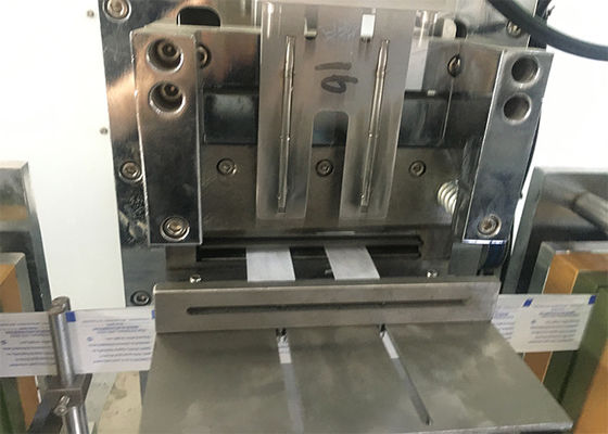 دستگاه بسته بندی دستمال مرطوب مشروبات الکلی کاملاً اتوماتیک PLC 2.8KW